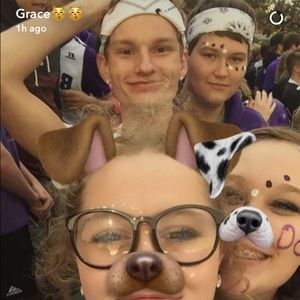 Meet your Posher, Zia