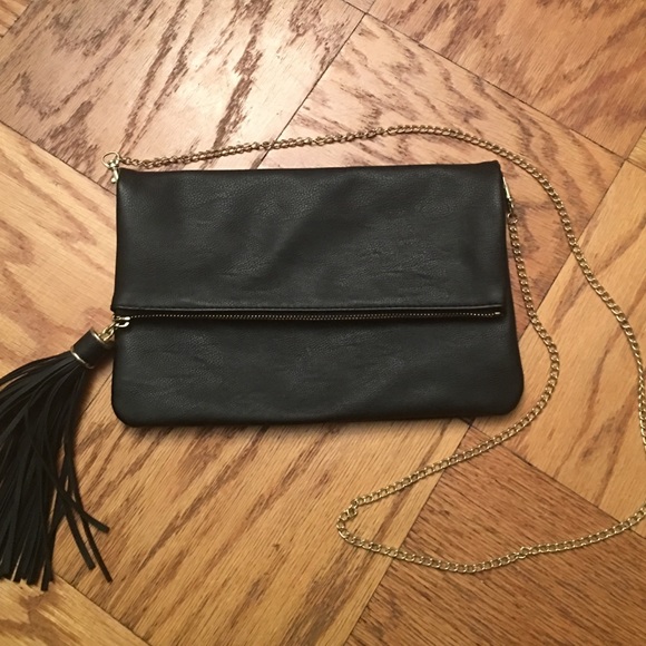 ✨NWOT H&M Faux Leather Shoulder Bag!✨