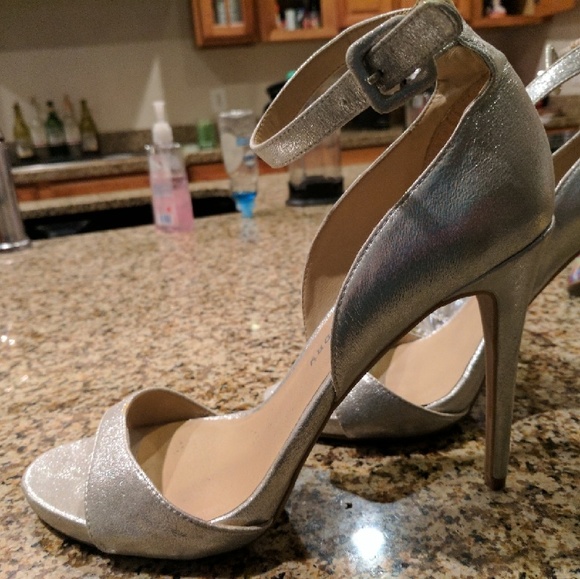 Chinese Laundry Silver Stilettos - Picture 1 of 3