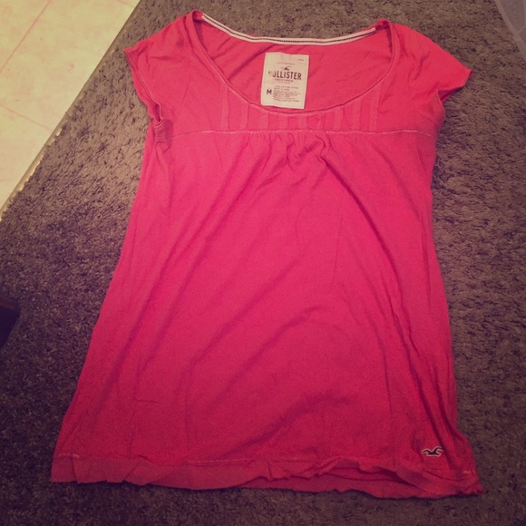 Hollister Coral Tee - Picture 1 of 3