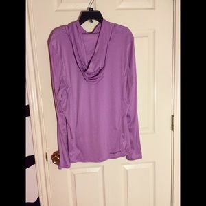 NWOT under armour light hoodie