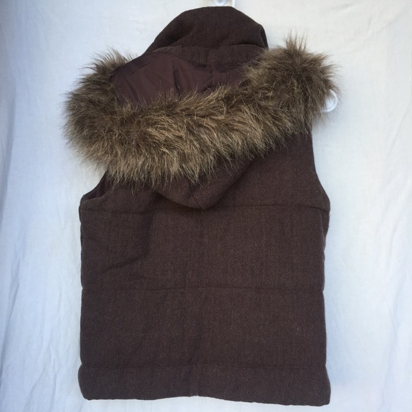 B. B. Dakota Fur Vest - Picture 2 of 4