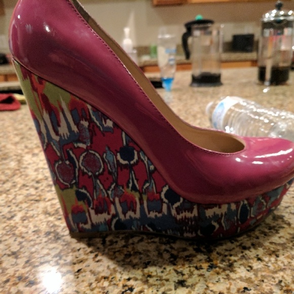 Steve Madden Wedges - Picture 1 of 3