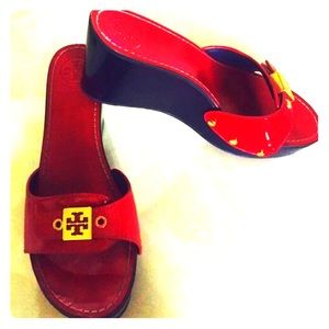 SOLD ❌Authentic Tory Burch shoes wedge sandal Gold