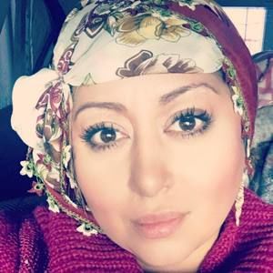 Meet your Posher, April