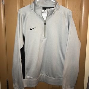 Nike Half-Zip