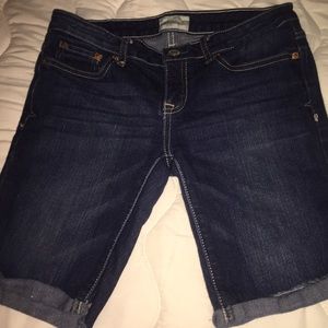 Aeropostale 5/6 Shorts