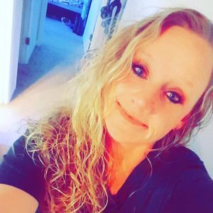 Meet your Posher, Stacci