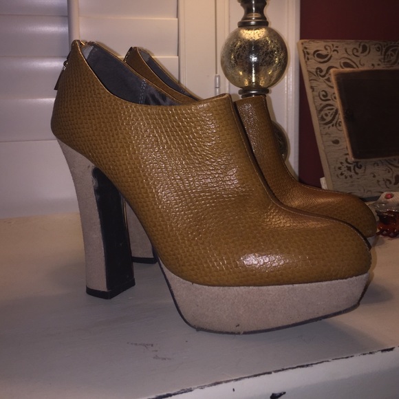 Booties/heels