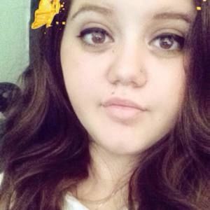 Meet your Posher, Becca