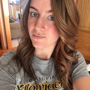 Meet your Posher, Amber