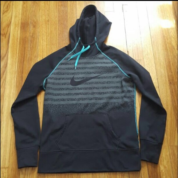 ISO!!!!!!! Nike Sweatshirt size Small