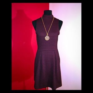 A-line sleeveless blk/red dress A-line sleeveless blk/red dress