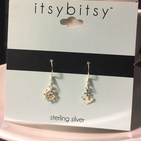 Sterling silver nautical earrings. Anchor and helm - Picture 1 of 1