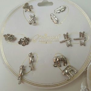 6 set earrings. Silver/Gold