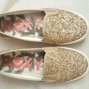 Roxy slip ons