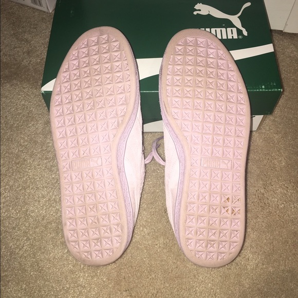 PUMAS - Picture 3 of 3