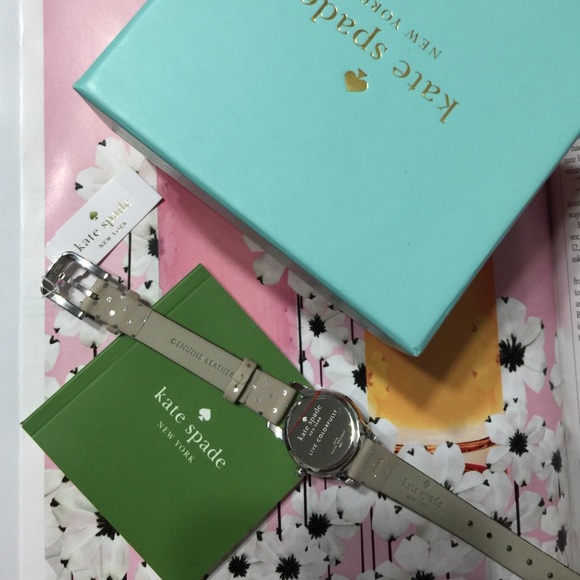 🎉💖HP🎉💖100% Auth Kate Spade watch - Picture 5 of 6