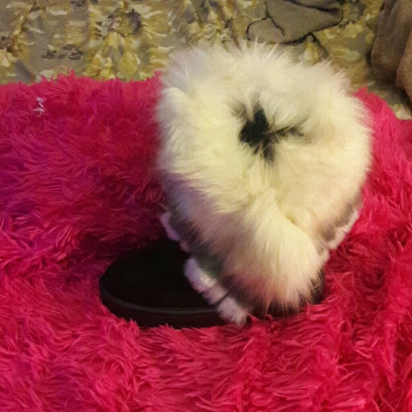 brand new snow boots - Picture 1 of 4