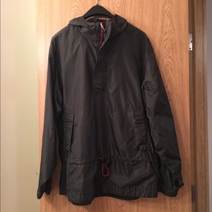 Men's hooded rain jacket