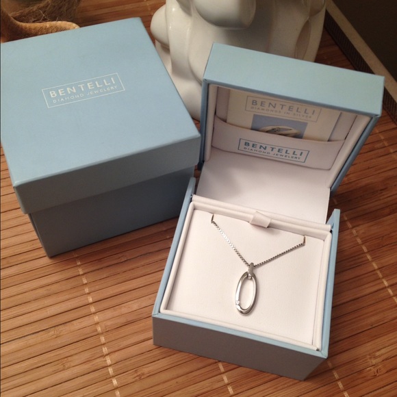 Bentelli diamond jewelry Jewelry - 🎁Bentelli diamond and silver necklace