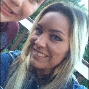 Meet your Posher, Gabriela