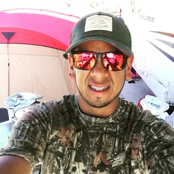 Meet your Posher, Izrael