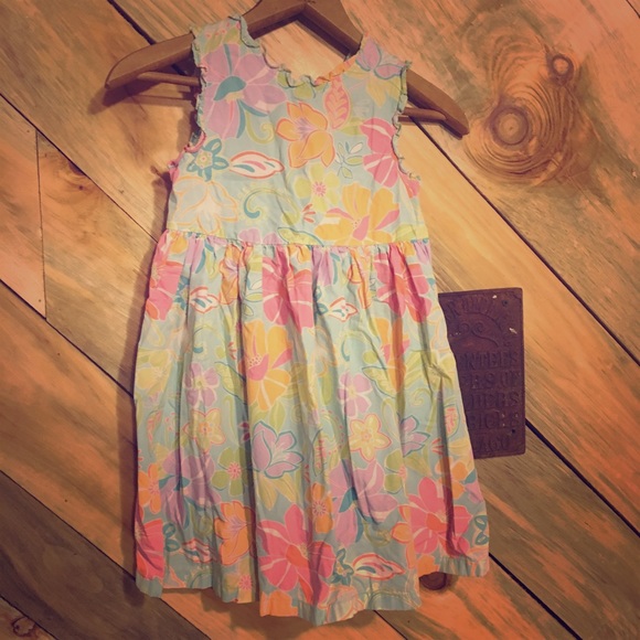 Sun dress button down cut-out back size 7