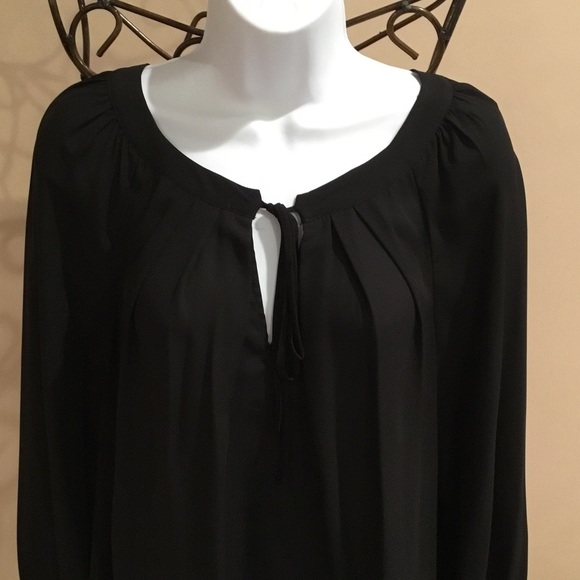 BLACK BLOUSE - Picture 2 of 4