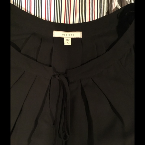 BLACK BLOUSE - Picture 4 of 4