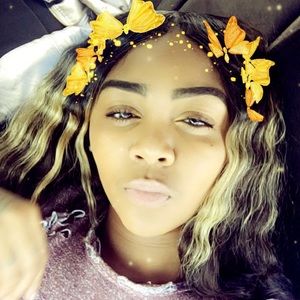 Meet your Posher, Sharnae