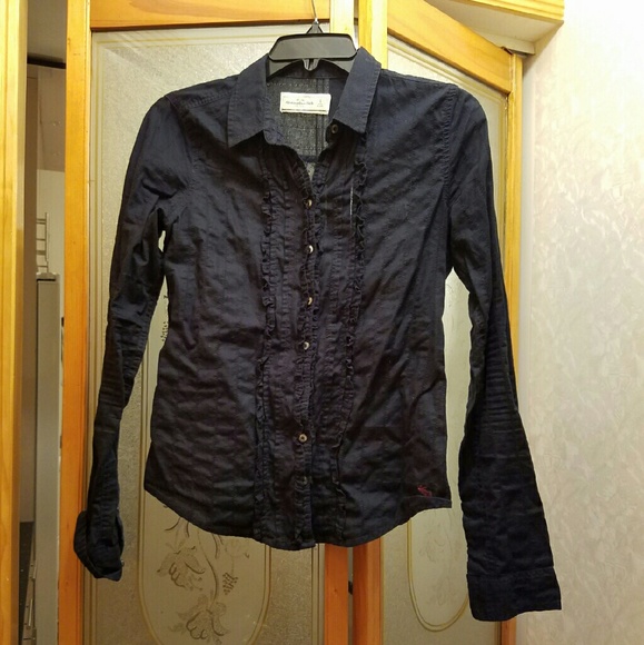 A&F button down