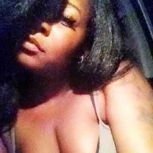 Meet your Posher, Kanisha