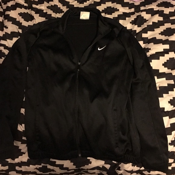 Black nike sweater