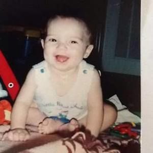 Meet your Posher, Dakota