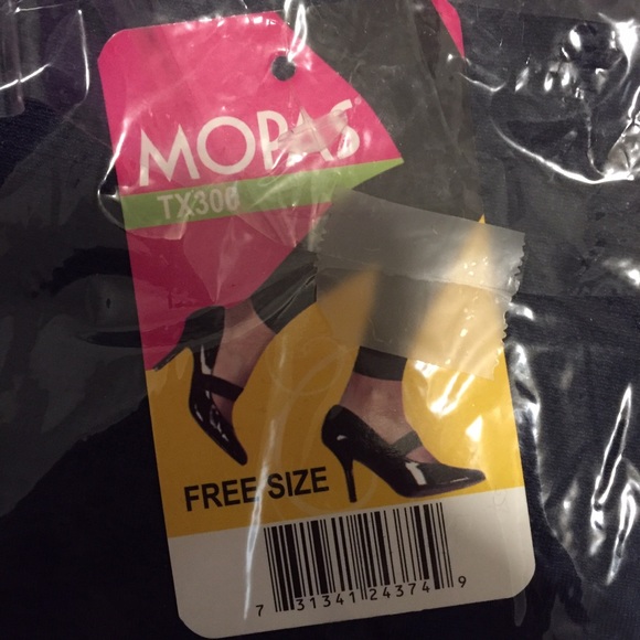 Navy fleece leggings. NWT still in bag.