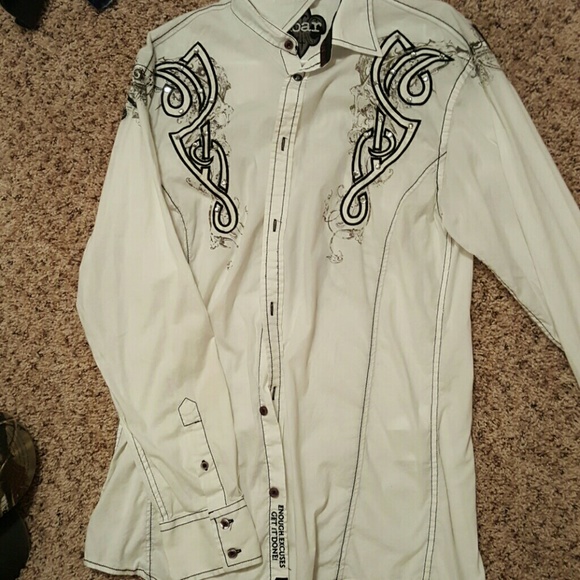 Strength and refined long sleeve roar dress shirt