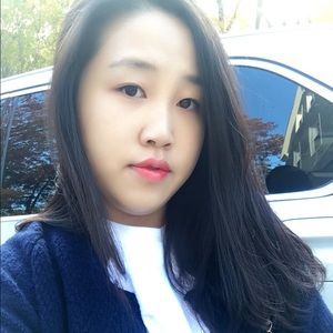 Meet your Posher, Hua