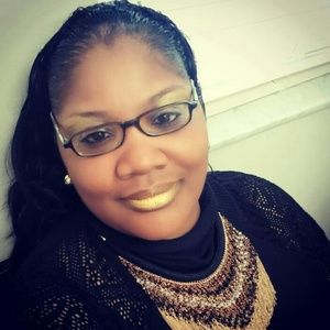 Meet your Posher, Torrie