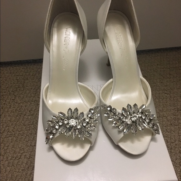 Shoes - Dress shoes size 6