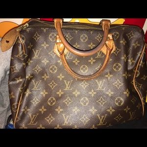 Authentic Louis Vuitton speedy 30🌟cyber deal🌟