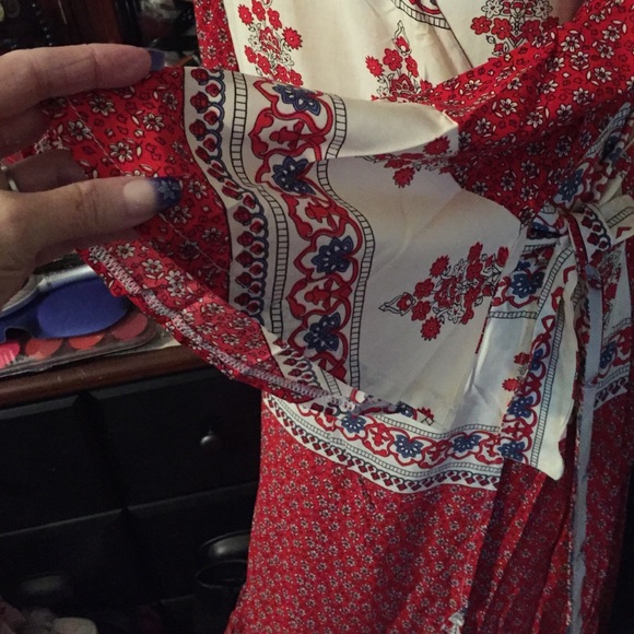 Bohemian Tie belt high slit dress 👗size 6-8 - Picture 3 of 4