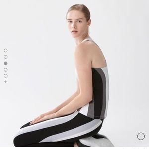 NWT OYSHO leggings