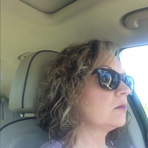 Meet your Posher, Karen