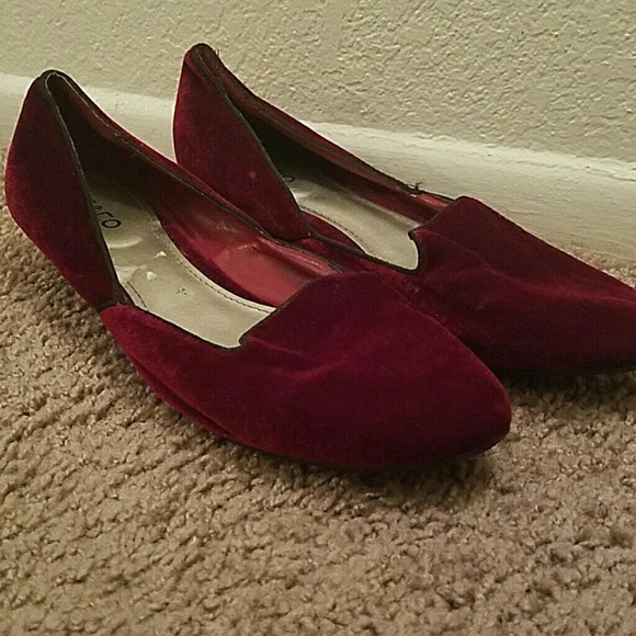 VELVET LOAFER HEELS