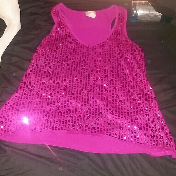 Pink sparkley tank top super cute