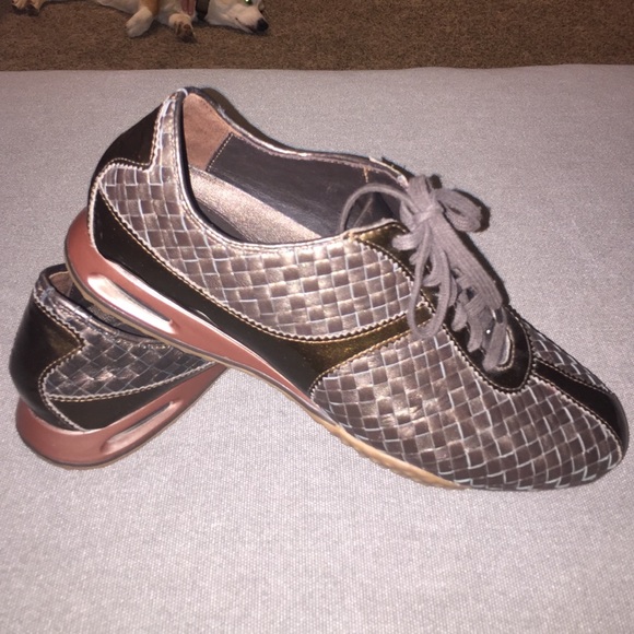 Brown Basket Wave Leather Lace up Shoe - Picture 2 of 4