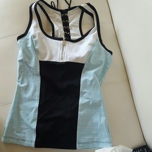 Bebe sport workout top
