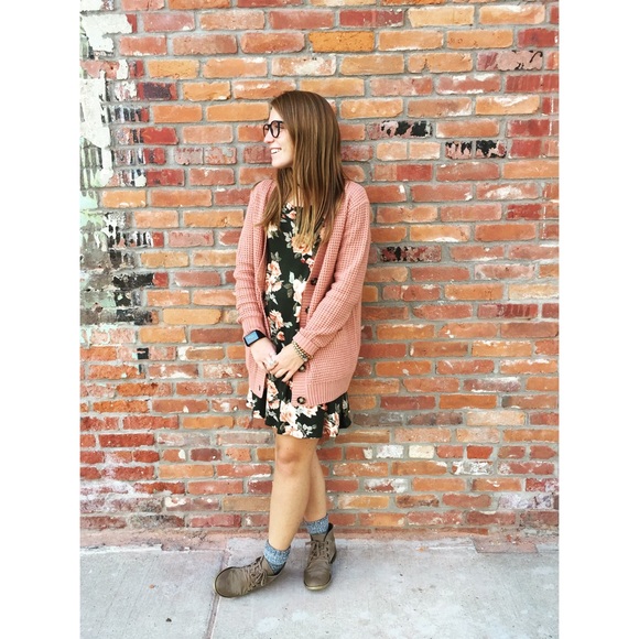 Meet your Posher, Kelli - Picture 1 of 1