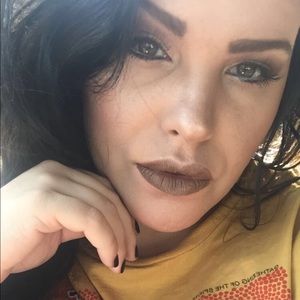 Meet your Posher, Bailey